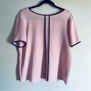 Forever 21 Women's Pink & Black Short Sleeve Shirt Blouse Top Size Medium